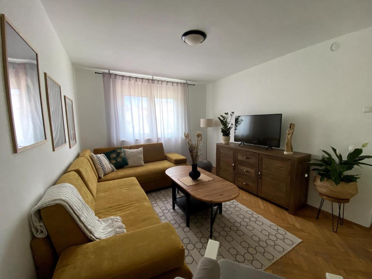 Apartman Francesca Pula Exterior foto